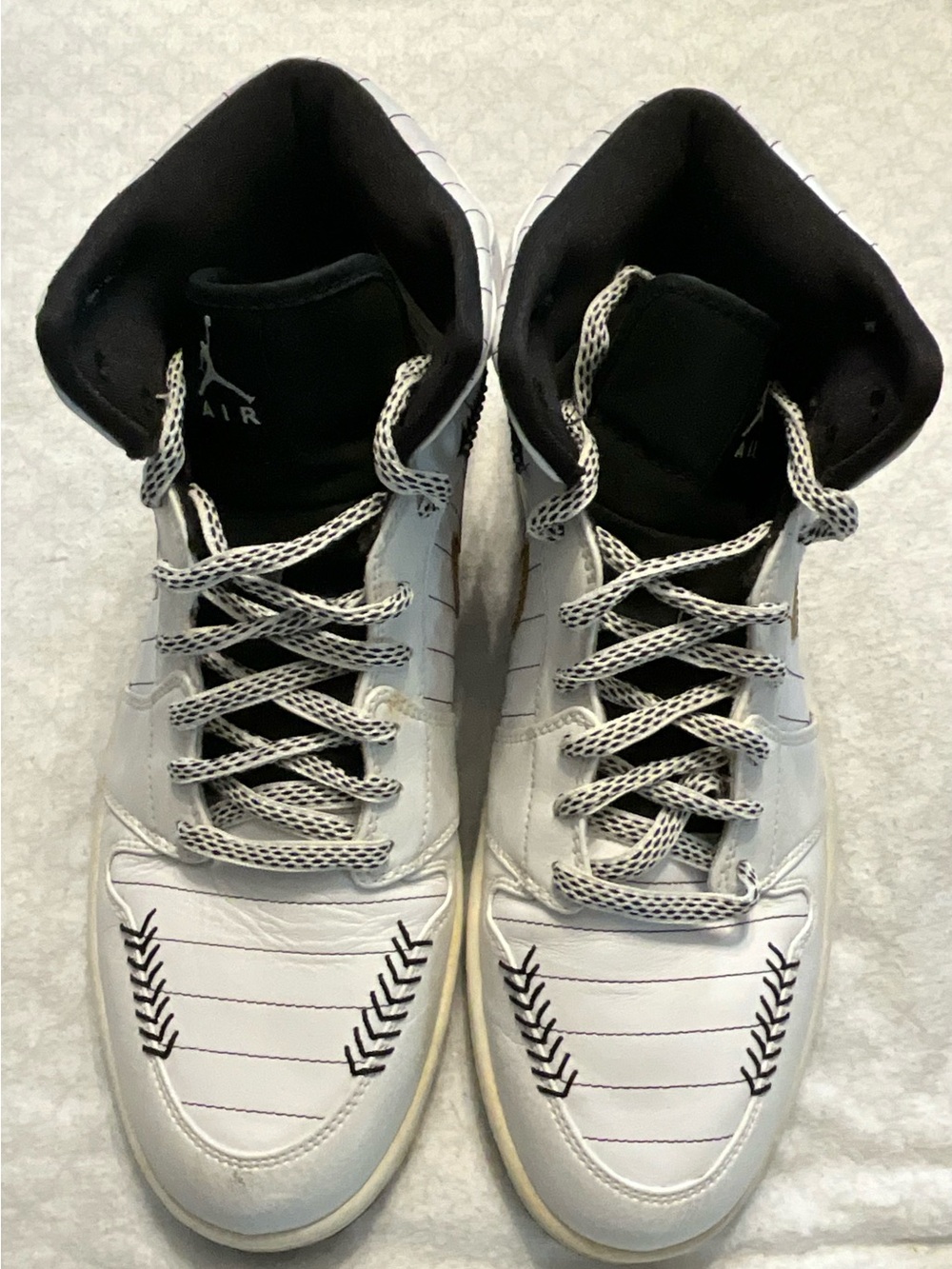 Jordan Air Jordan 1 Retro Barons - Home White/Black High Top Lace Up 325514-102